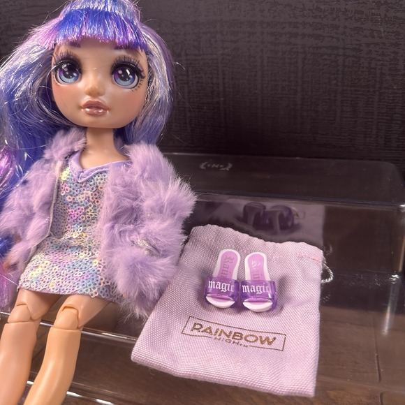 Rainbow High| Violet Willow| Series 1| Purple‎ Doll| Bonus Pair Shoes Included - Picture 2 of 4